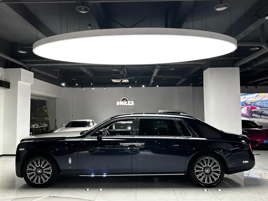 Phantom 2018 6.7T Long Wheelbase