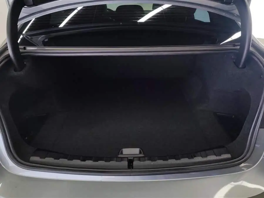 بي إم دبليو i3 2022 eDrive 35 L