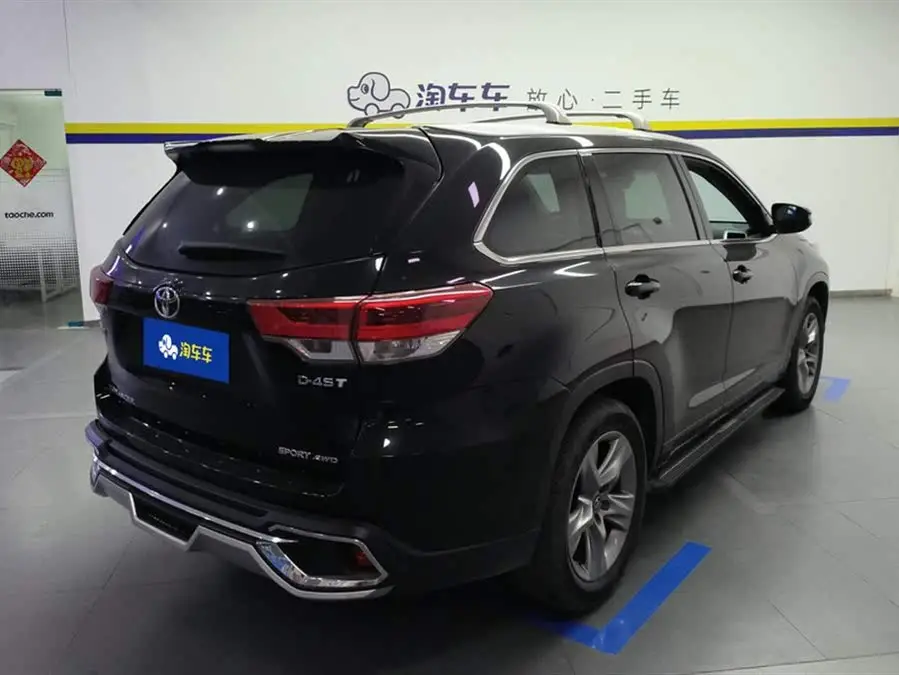 هايلاندر 2018 2.0T دفع رباعي فئة فاخرة 7 مقاعد معيار VI الوطني