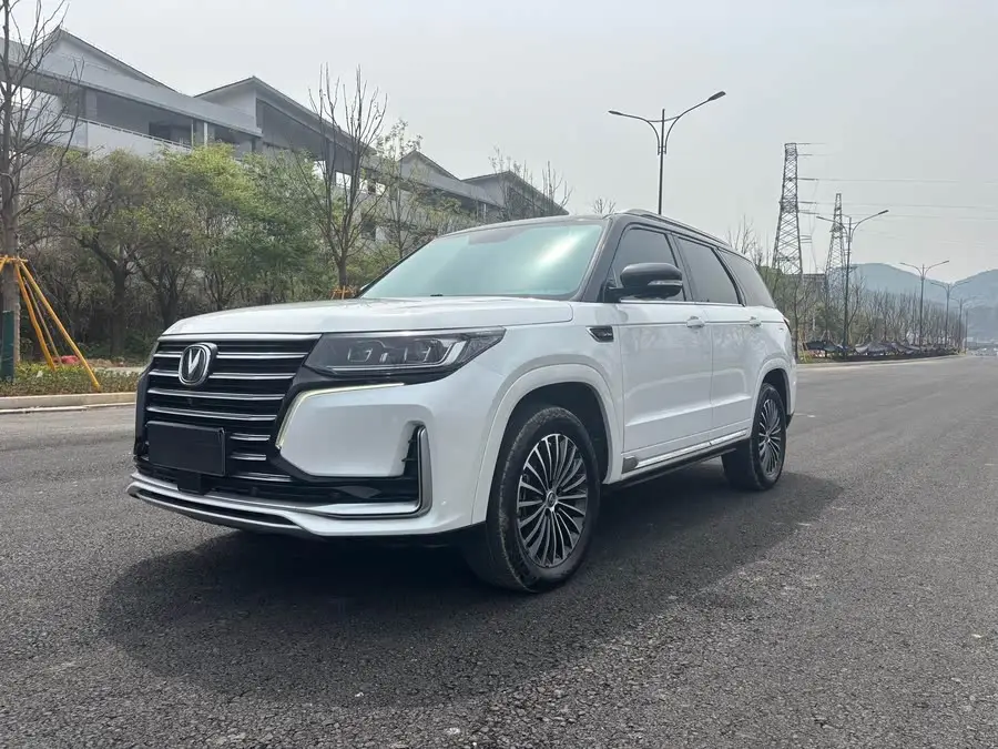 شانجان CS95 طراز 2019 2.0T دفع ثنائي فئة فاخرة