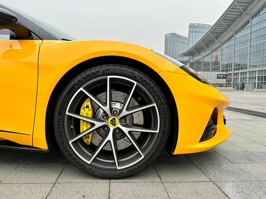 إيميرا 2021 2.0T DCT النسخة الأولى