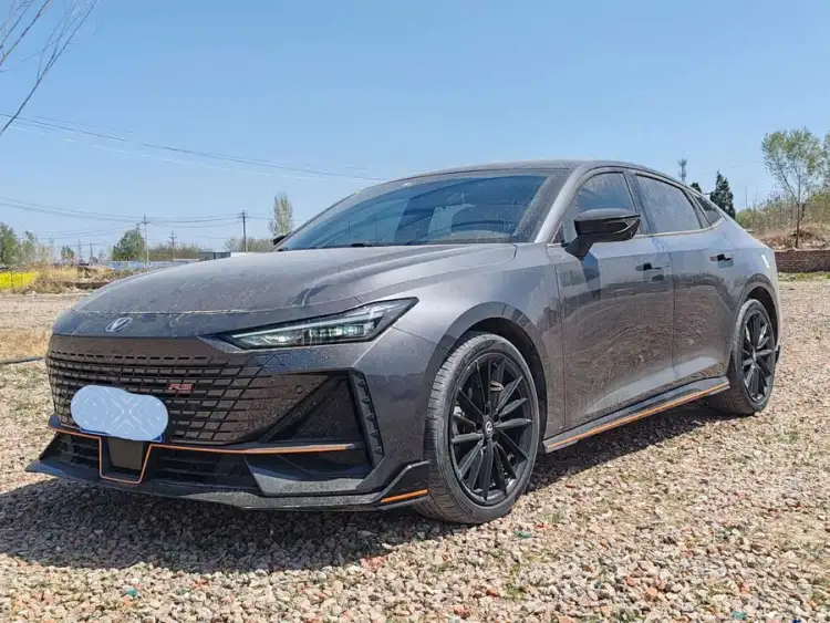 Changan UNI-V 2023 1.5T Sport Version