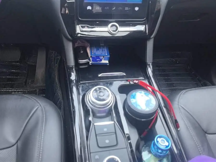 مستكشف 2020 إيكوبوست 285 إصدار الدفع الرباعي ترند 7 مقاعد