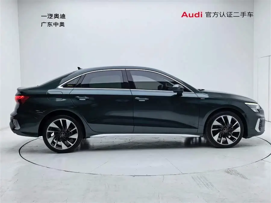 2022 Audi A3 A3L Limousine 35 TFSI Fashionable Elegance