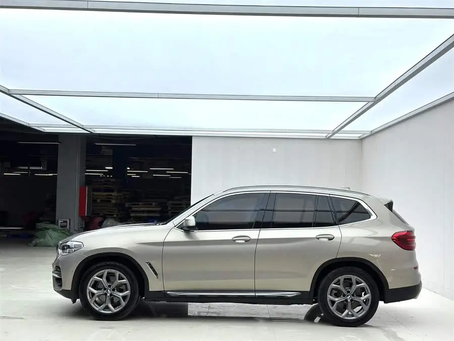 BMW X3 2021 xDrive28i Luxury Package