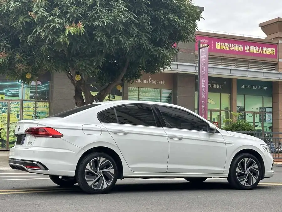 2023 Bora 200TSI DSG Joy Pro Edition