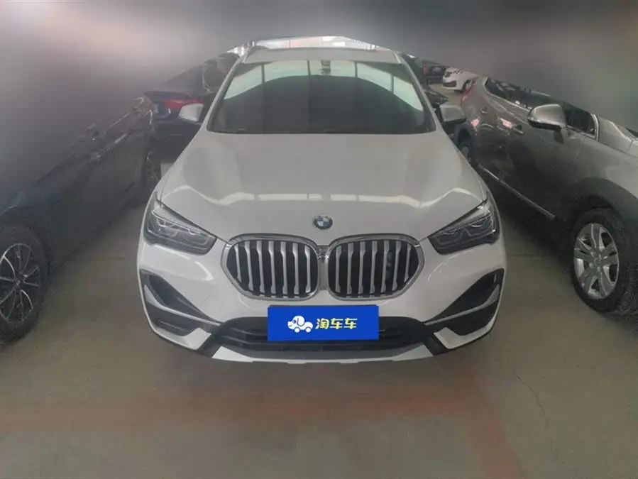 BMW X1 2022 sDrive20Li Fashion Edition