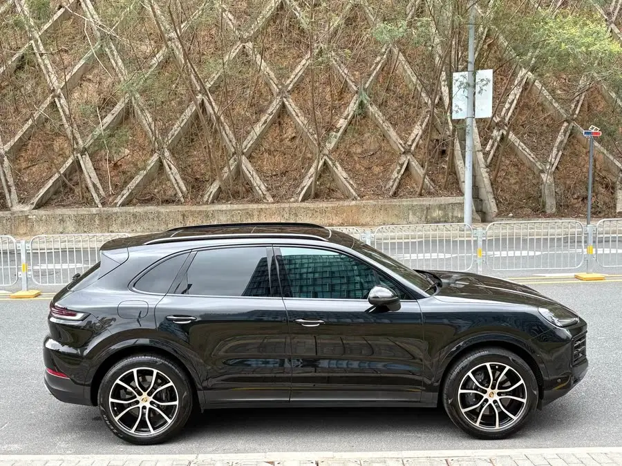 2024 Porsche Cayenne 3.0T