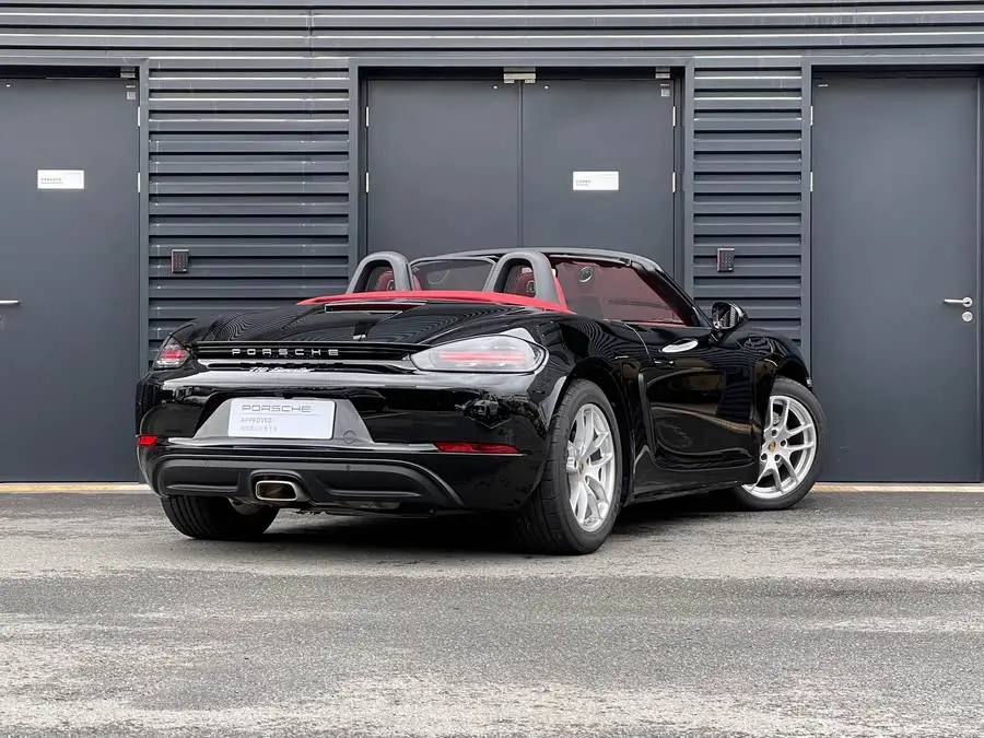 Porsche 718 2022 Model Boxster 2.0T