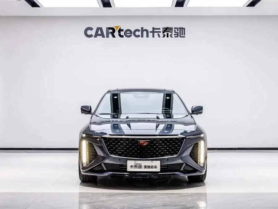 كاديلاك CT6 2023 طراز 28T بريميوم