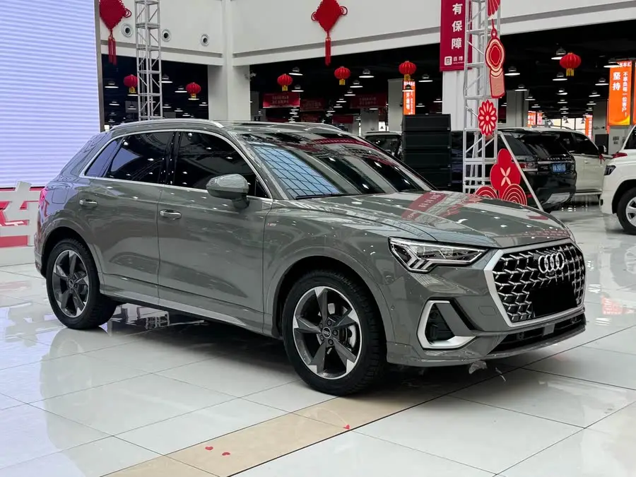 Audi Q3 2024 35 TFSI Fashion Dynamic