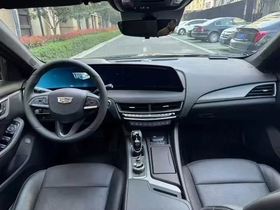 Cadillac CT5 2024 28T Luxury Pro