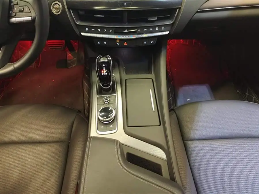 Cadillac CT5 2022 28T Luxury (Standard Version)