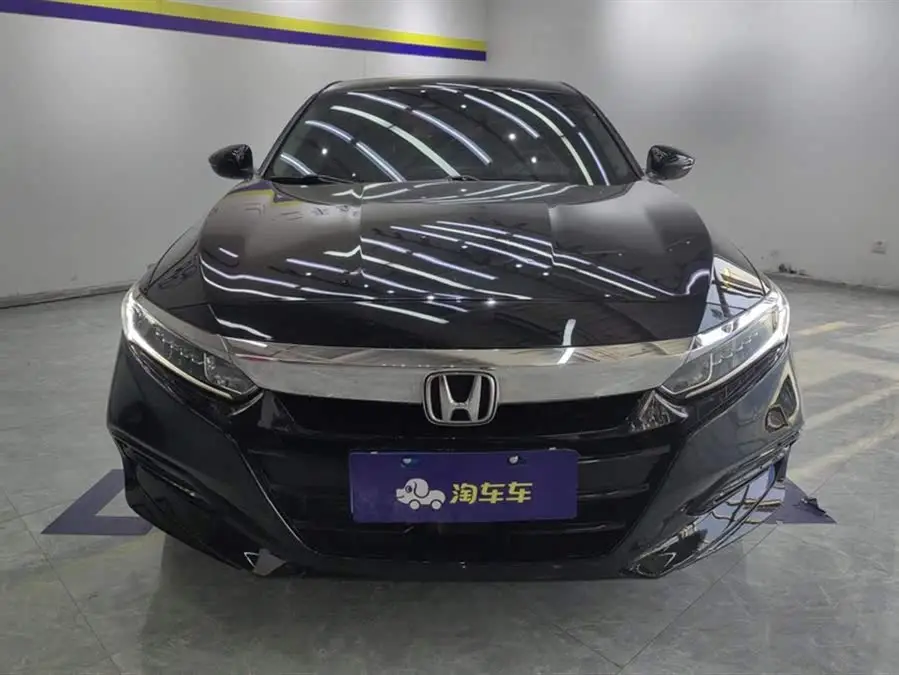 Accord 2018 260TURBO Luxury Version National VI