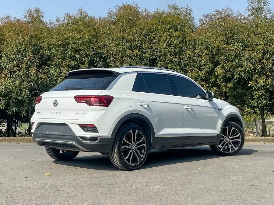 T-ROC 2020 موديل 280 TSI DSG فئة الراحة بالدفع الثنائي