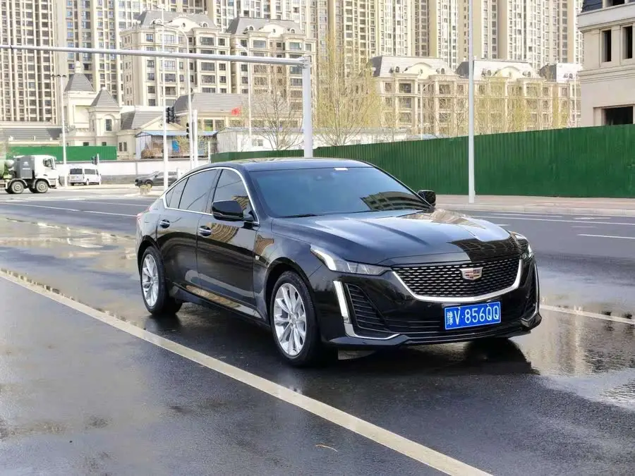 كاديلاك CT5 2021 28T فاخرة