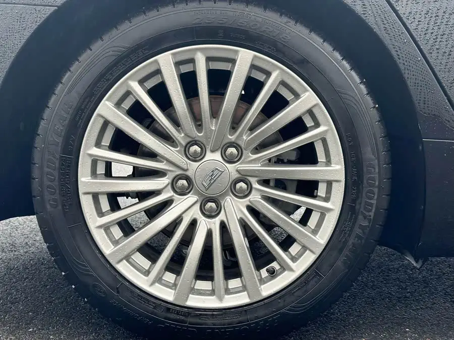 كاديلاك CT6 2021 28T فاخرة