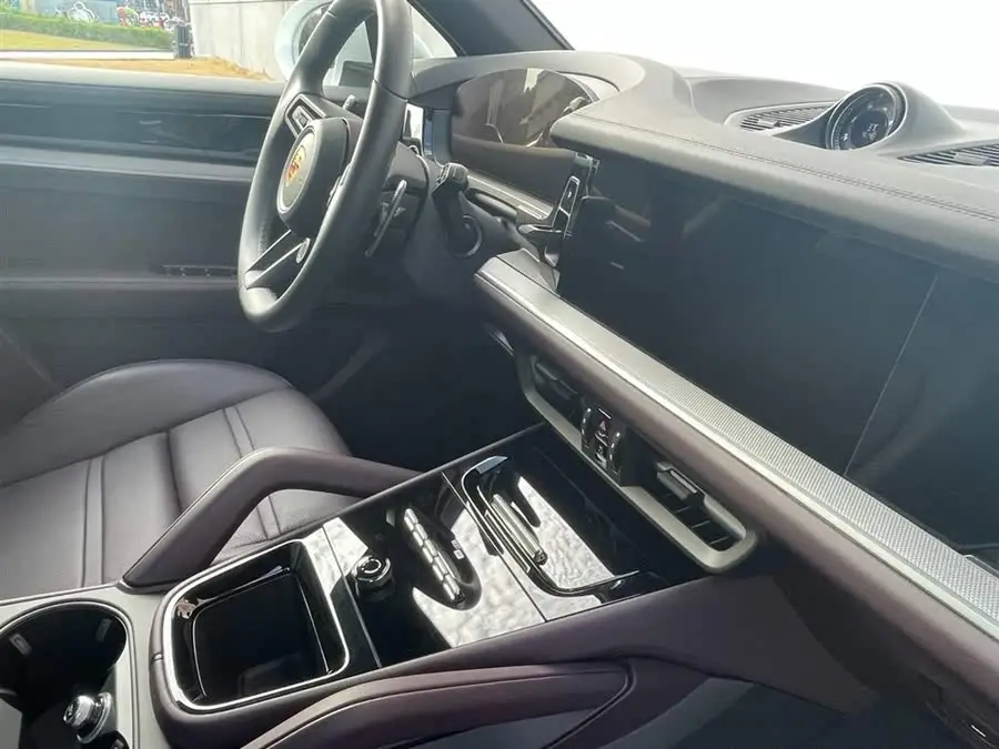 2024 Cayenne Cayenne 3.0T