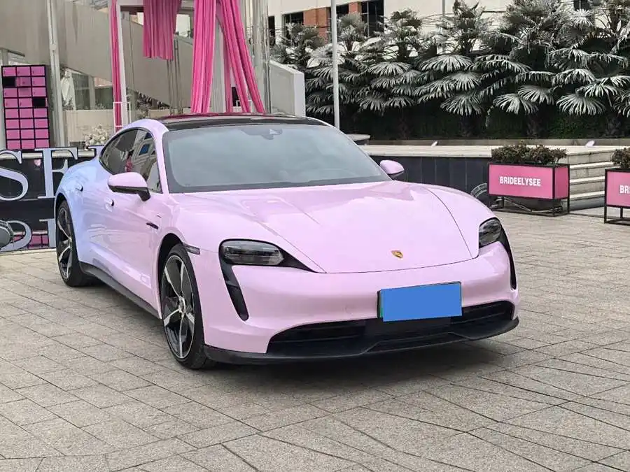 تايكان 2022 طراز تايكان