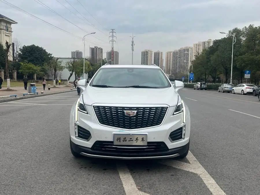 Cadillac XT5 2023 2.0T FWD Luxury