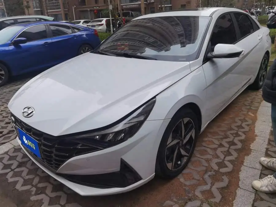 إيلانتر 2021 1.5 لتر CVT LUX بريميوم