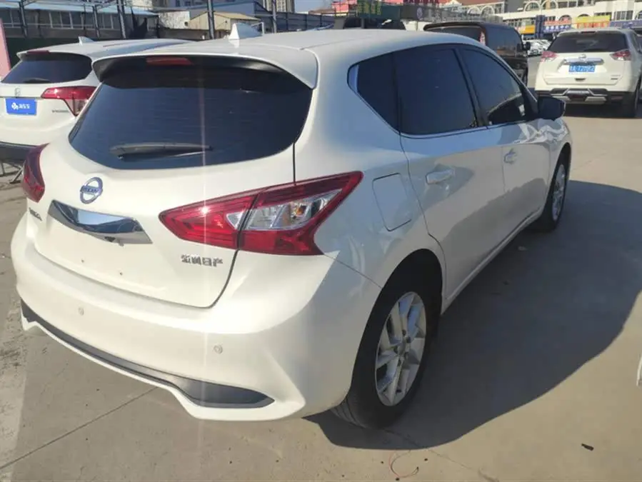 نيسان تييدا 2021 1.6 لتر CVT النسخة المثيرة