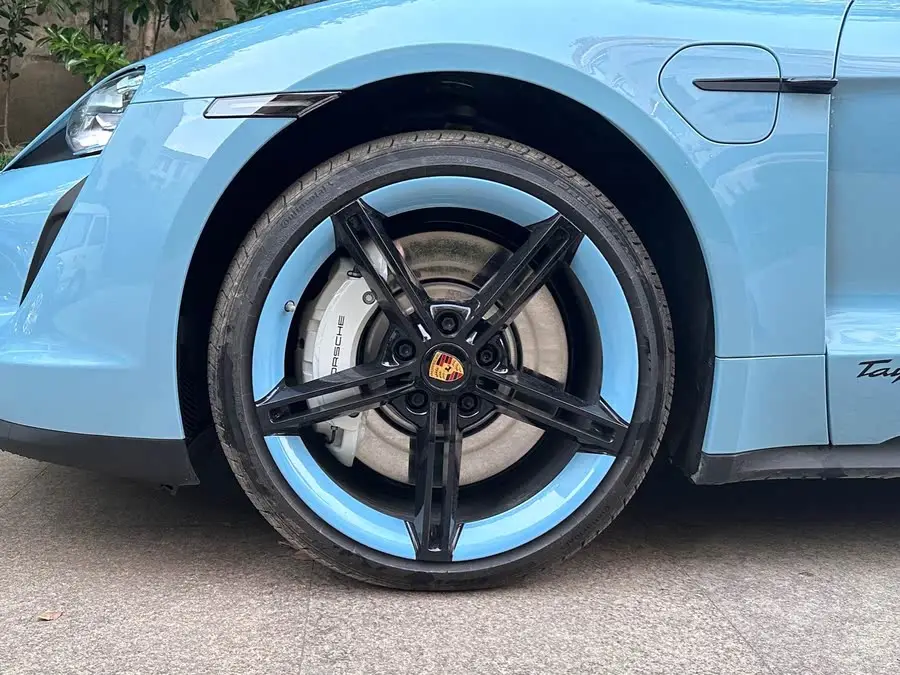 تايكان 2022 طراز تايكان