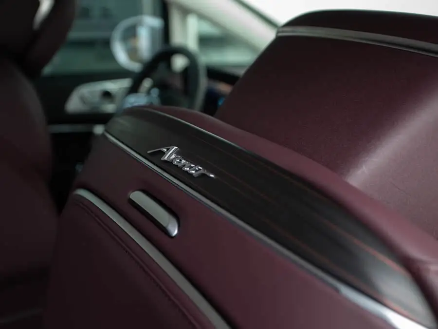 قرن 2023 2.0T النسخة ذات الستة مقاعد