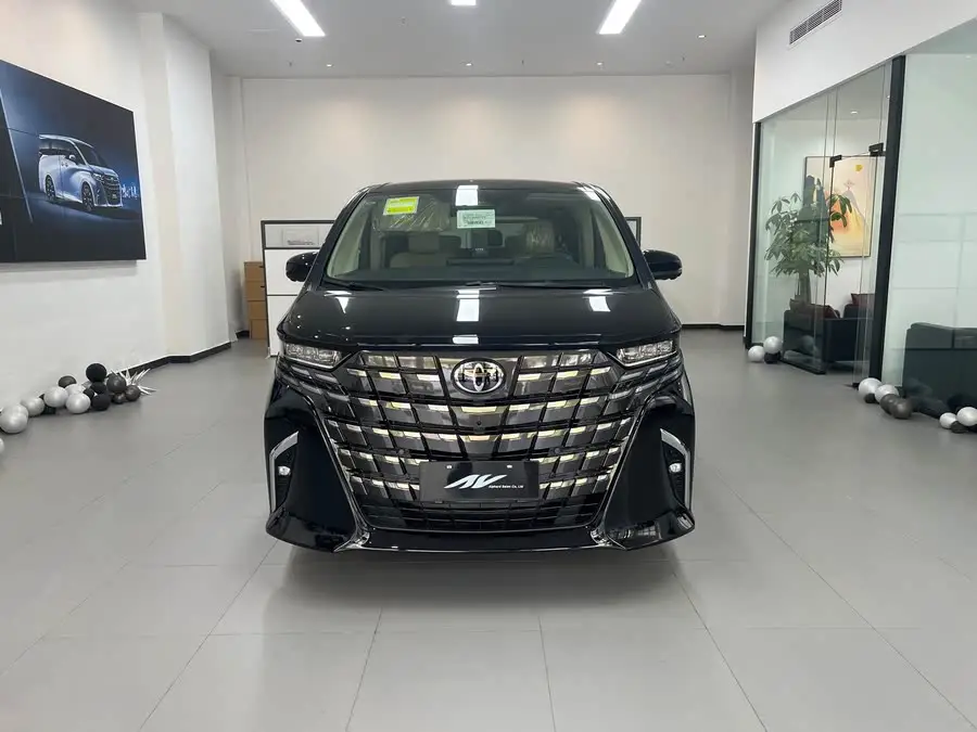 ألفارد 2024 بنظام مزدوج 2.5 لتر إصدار متميز