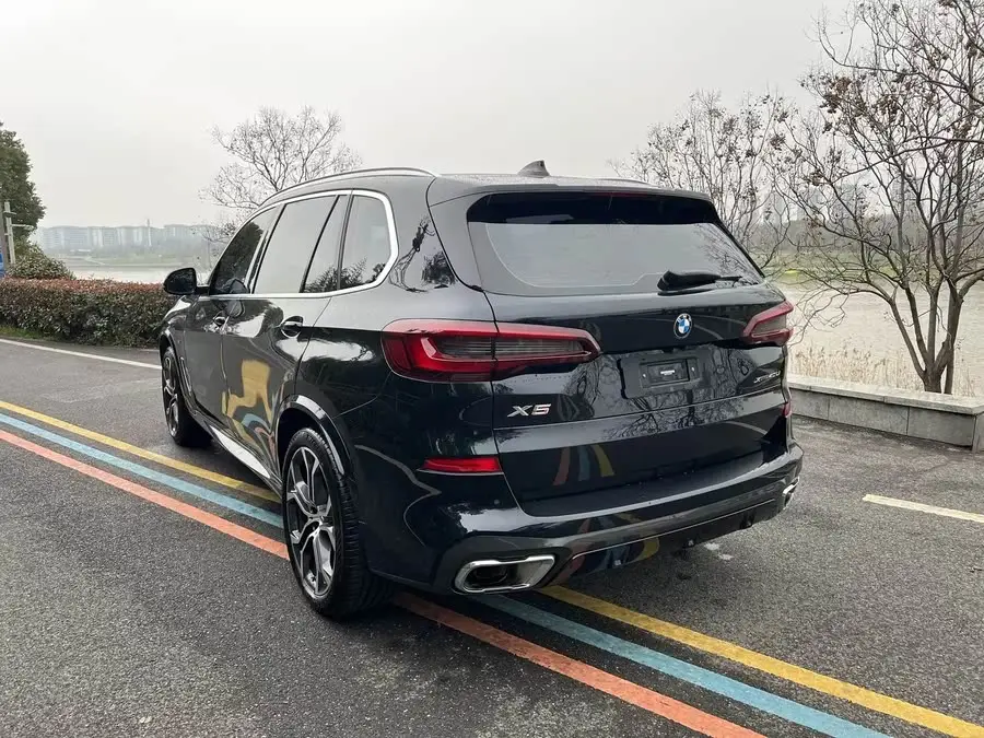 BMW X5 2022 Model Update xDrive 40Li M Sport Package