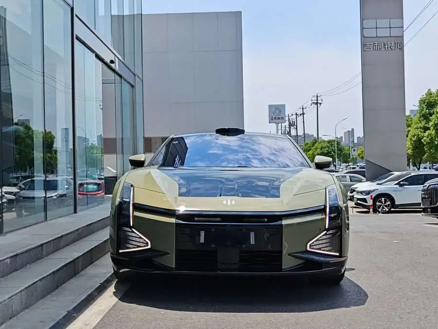 هايبي ز 2023 طراز خمسة مقاعد