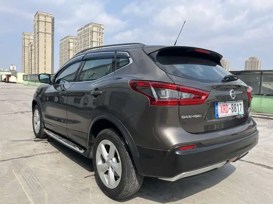 2022 نيسان قاشقاي 2.0 لتر CVT XV النسخة الذكية