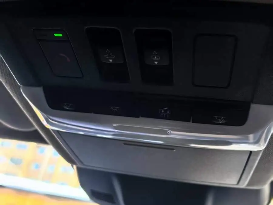 X-Trail 2021 VC-Turbo 300 CVT 4WD Premium Edition