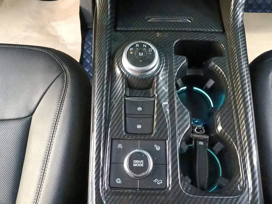 Explorer 2020 EcoBoost 285 4WD Titanium Edition 6-Seater