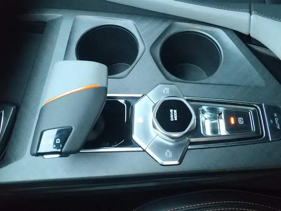 Changan UNI-V 2022 1.5T Premium