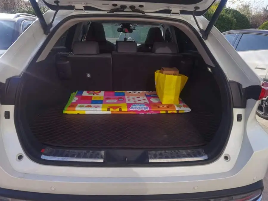 لينغفانغ هارير 2022 2.0L CVT دفع ثنائي إصدار بريميوم