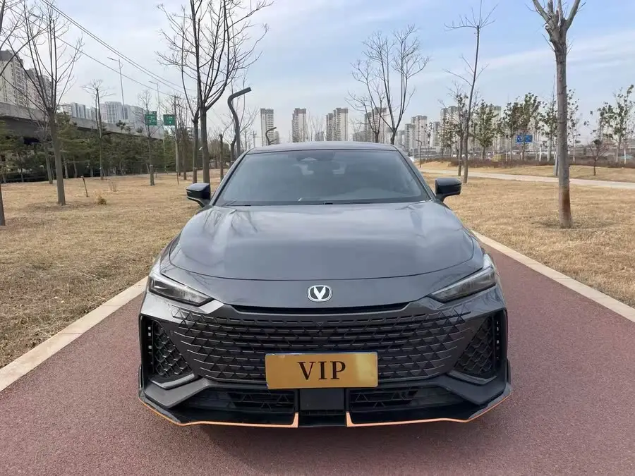 Changan UNI-V 2022 2.0T Speed Version
