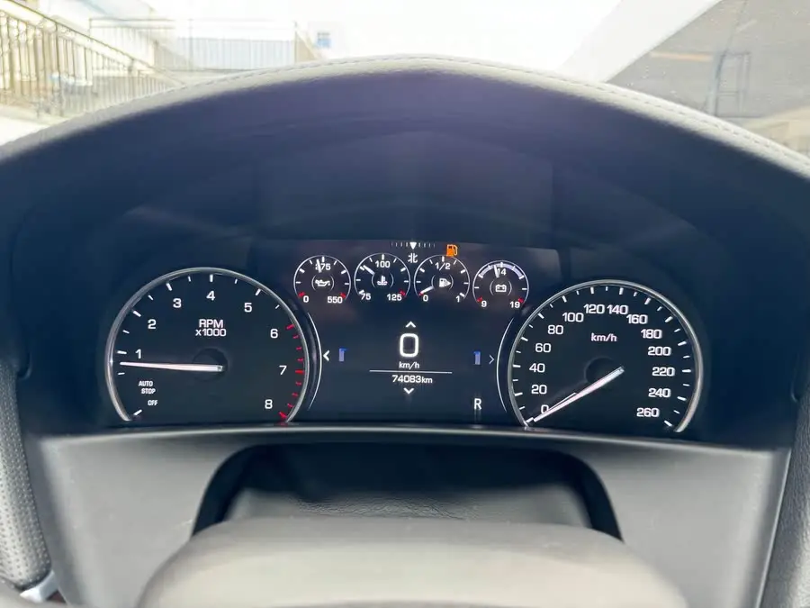 كاديلاك CT6 2021 28T النخبة