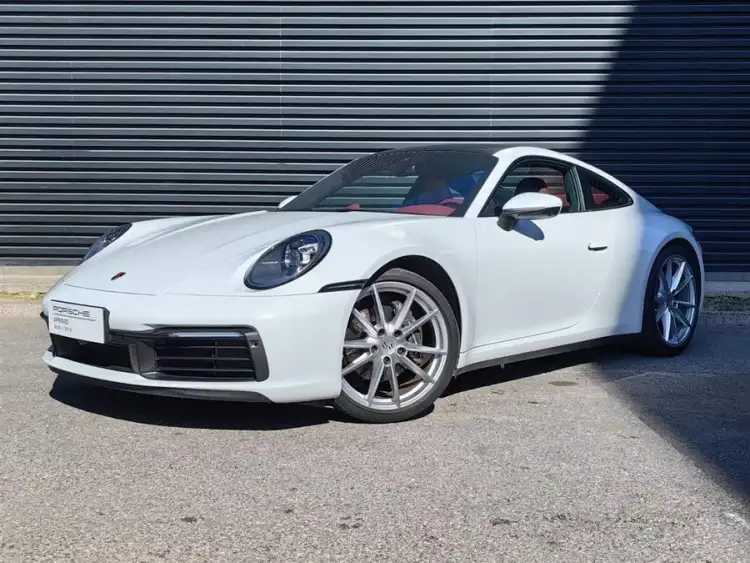 Porsche 911 2025 Carrera 3.0T