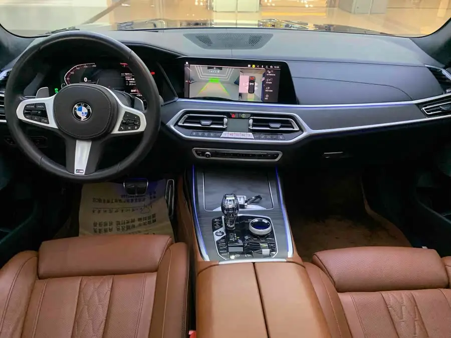 بي إم دبليو X7 2021 xDrive40i حزمة M الرياضية الفاخرة
