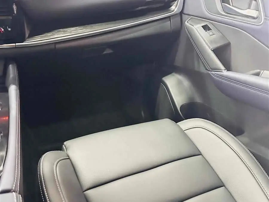 نيسان قشقاي 2023 1.3T CVT نسخة رائدة