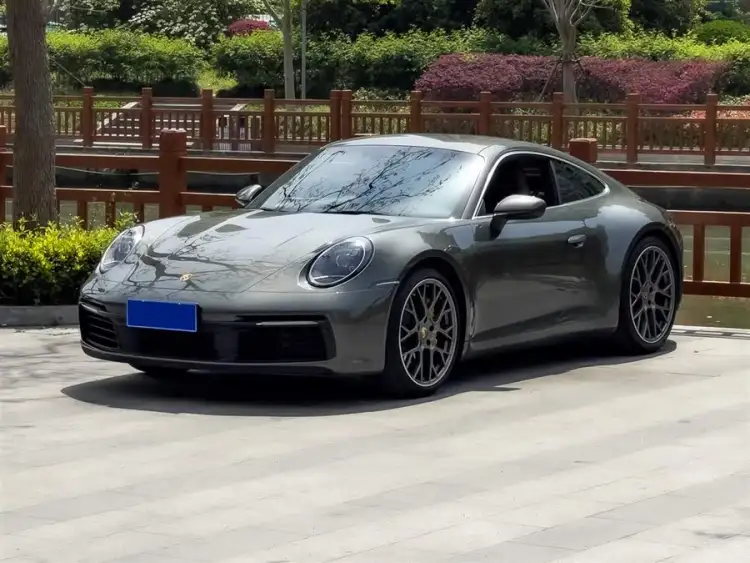 Porsche 911 2023 Carrera 3.0T