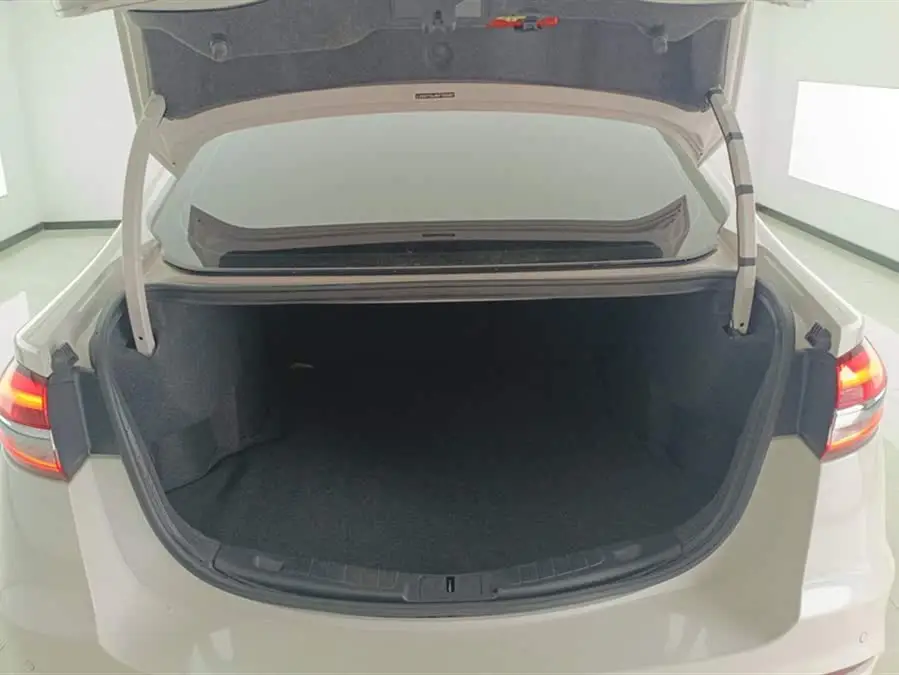 2018 Mondeo EcoBoost 200 Intelligent Control Fashion Edition National VI