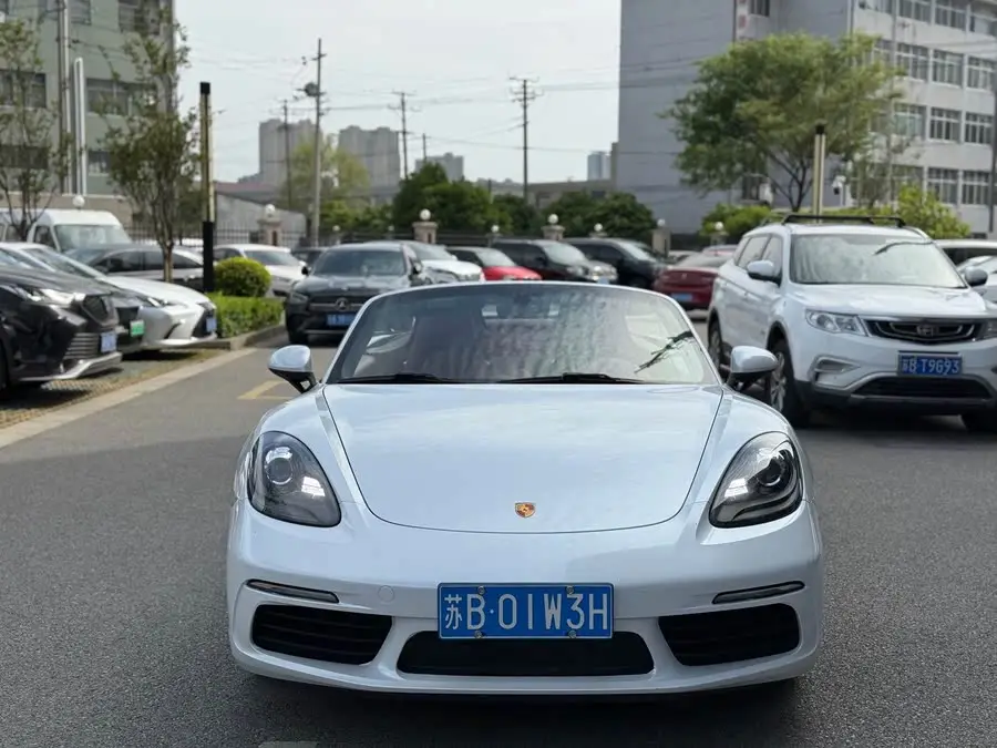 Porsche 718 2020 Model Boxster 2.0T