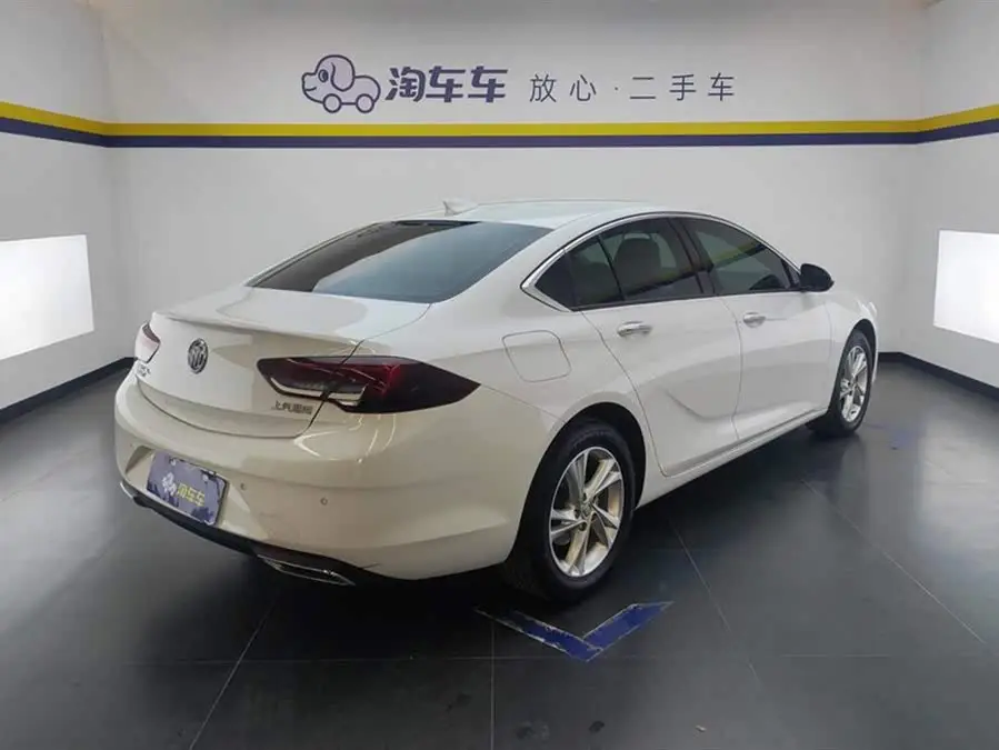 ريغال 2021 552T النخبة