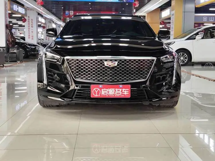 كاديلاك CT6 2022 28T الفاخرة