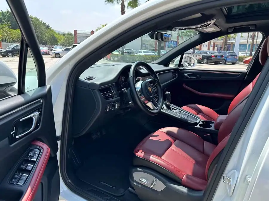 2020 Macan Macan 2.0T