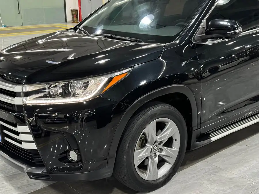 تويوتا هايلاندر 2021 2.0T نسخة فاخرة دفع رباعي 7 مقاعد