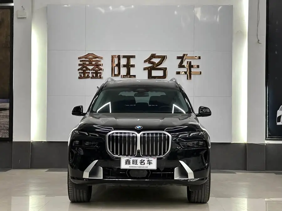 بي إم دبليو X7 2023 xDrive40i حزمة فاخرة