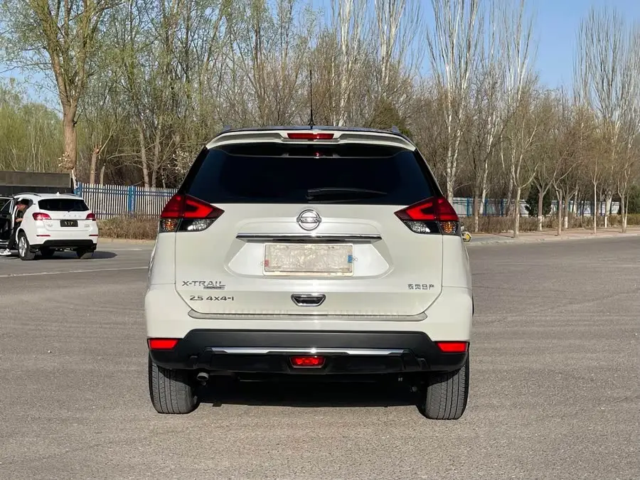 X-Trail 2023 Classic 2.0L Two-Wheel Drive Intelligent Enjoyment Edition